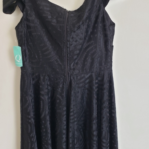 🎟 Off The Shoulders Black Dress - Picture 8 of 10